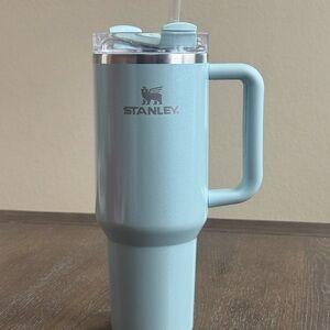 Powder Blue Stainless Steel Insulated Tumbler with Handle